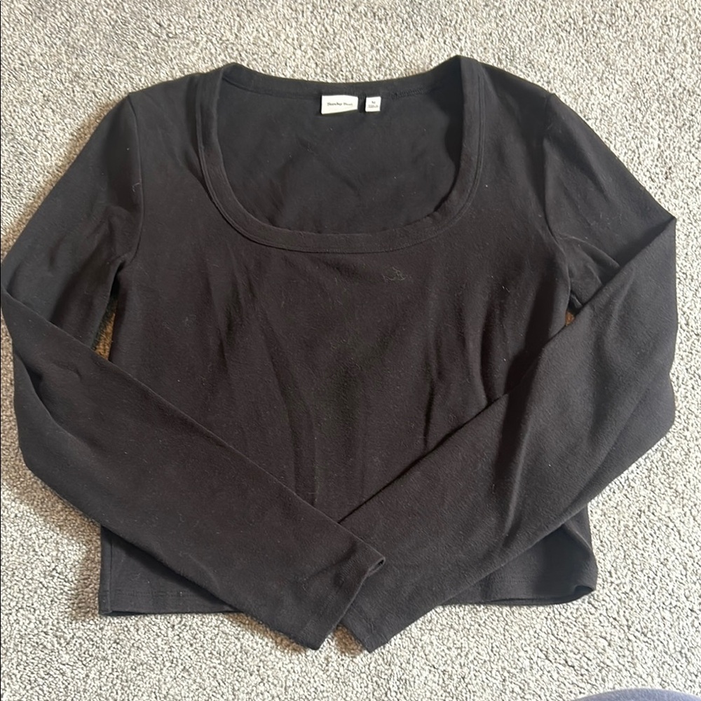 Aritzia Black Fitted Crop Long Sleeve Blouse